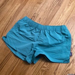 Patagonia barely baggies shorts 2 1/2”